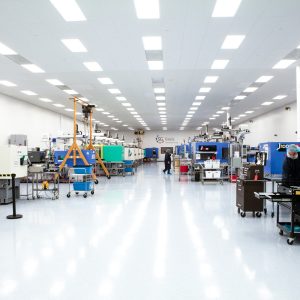 Somos una empresa constructora dedicada al desarrollo de proyectos de construcción de Cuartos Limpios Industriales Certificados en México NOM-14644